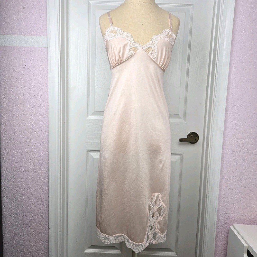 Henson Kickernick Vtg Pink Full slip Nightgown Size 34 Made In USA Lingerie